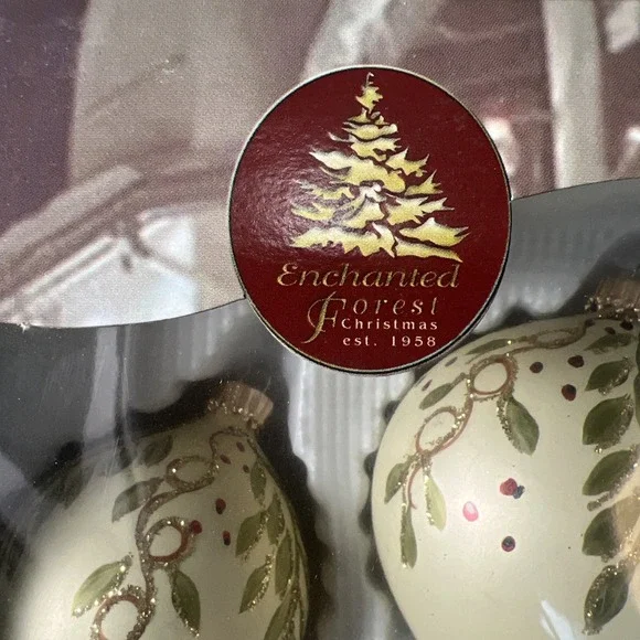 Vtg‎ Enchanted Forest  Glass Glitter Teardrop Holly Christmas Ornaments 4ct NIB - Picture 4 of 5